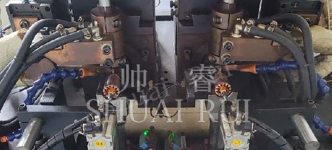 Rotor Duplex အစက်အပြောက်ဂဟေစက်၏အားသာချက်များနှင့် application များကဘာလဲ။
